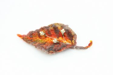 leaf brooch
